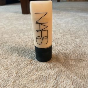 NARS soft matte complete foundation